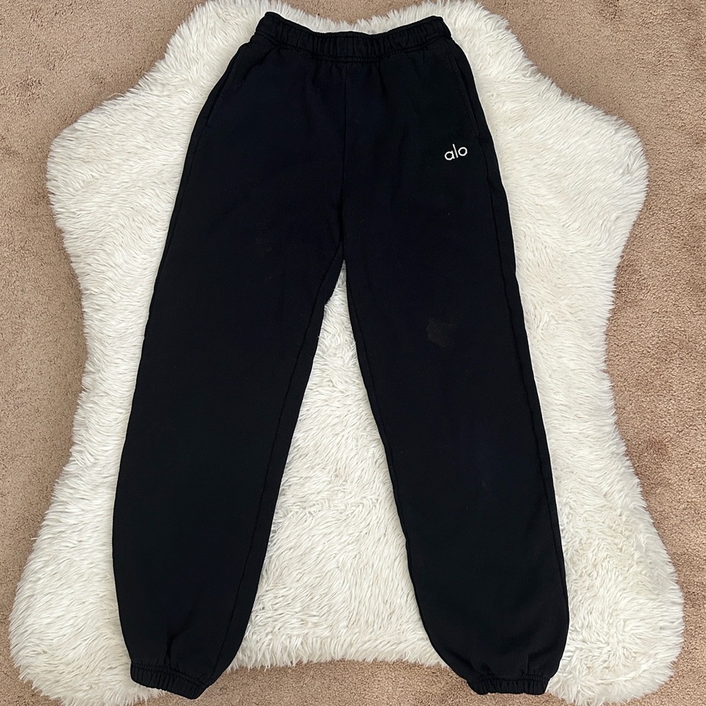 ALO Yoga Acolade Quarter zip & Jogger Set - Picture 7 of 10
